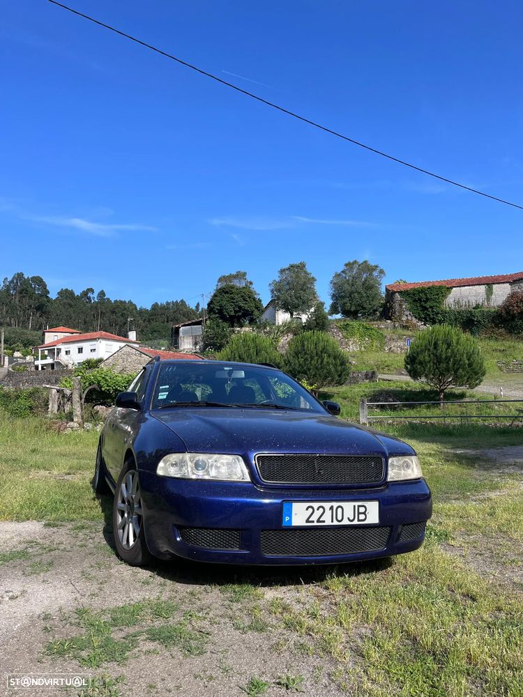Audi A4 Avant 1.9 TDI Attraction - 2