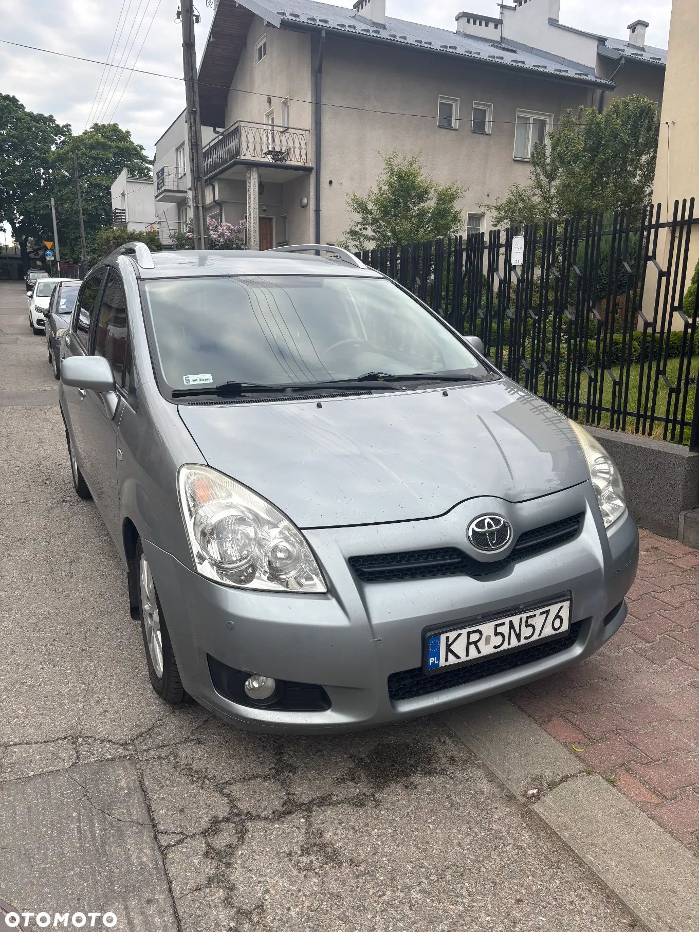 Toyota Corolla Verso 2.2 D-4D DPF Sol - 1