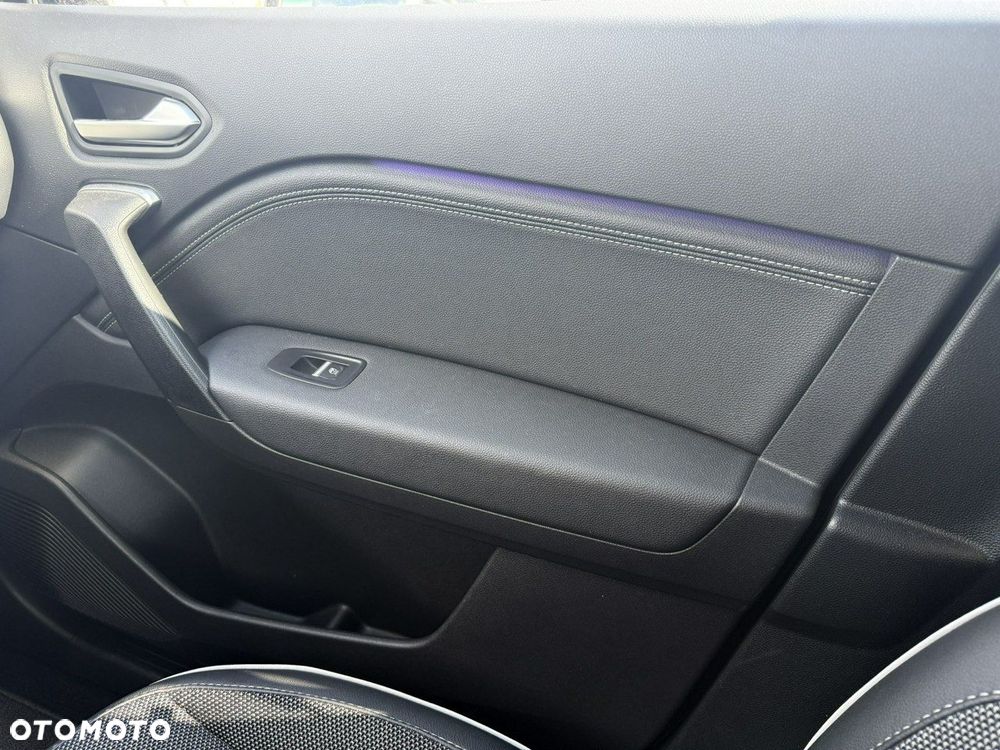 Renault Captur 1.3 TCe mHEV Techno EDC - 25