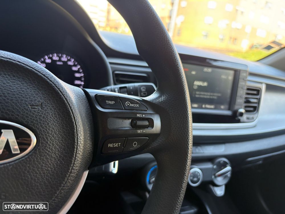 Kia Rio 1.2 CVVT Urban - 19
