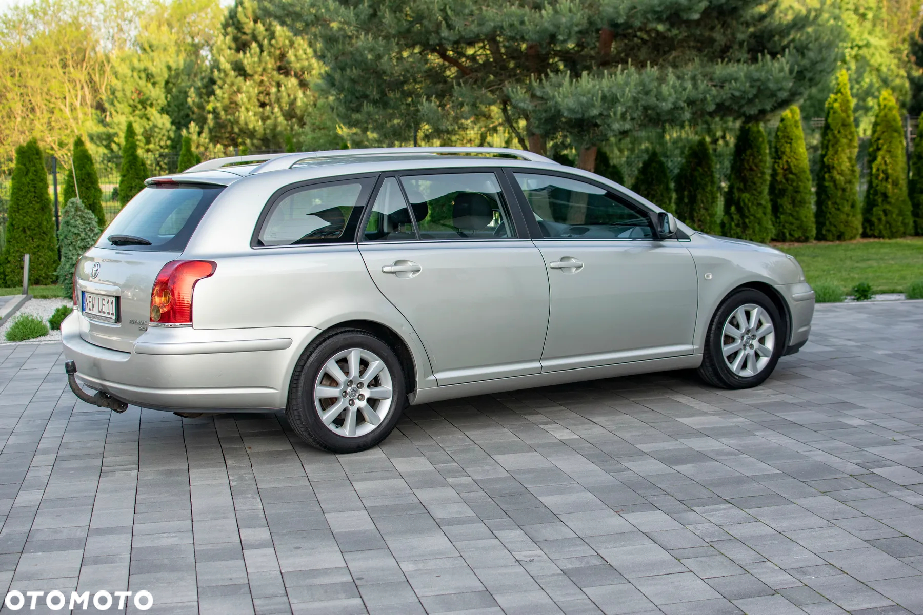Toyota Avensis - 22