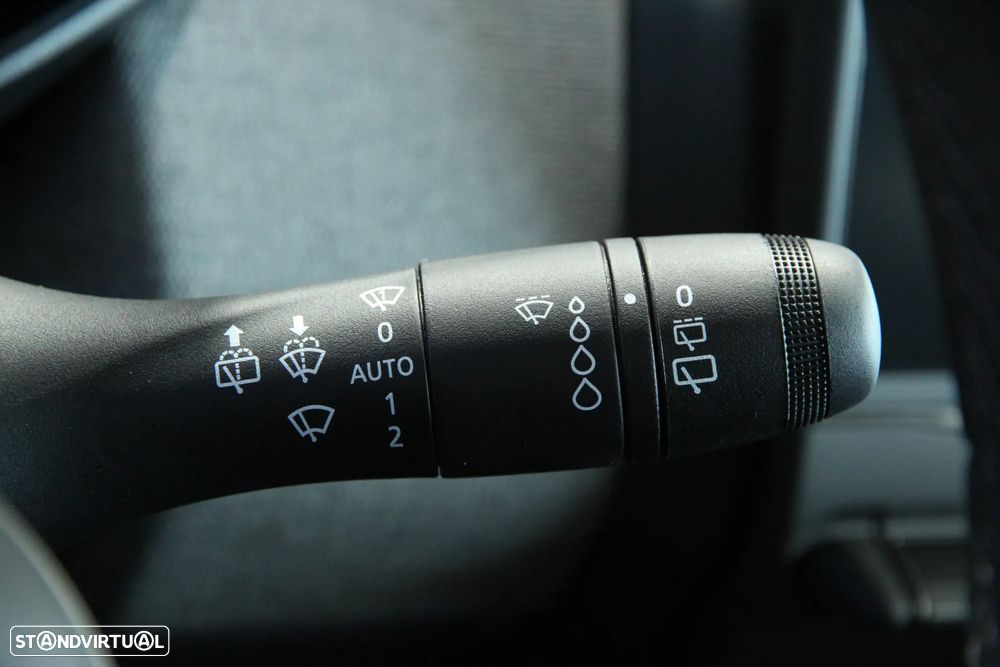 Renault Clio 1.0 TCe Techno Bi-Fuel - 17