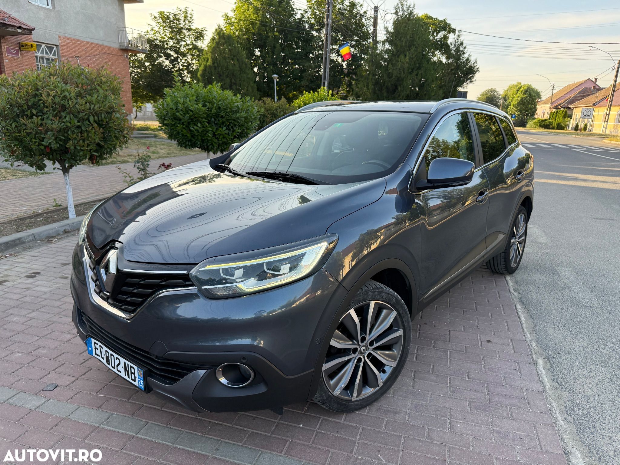 Renault Kadjar 1.2 TCe Intens - 1