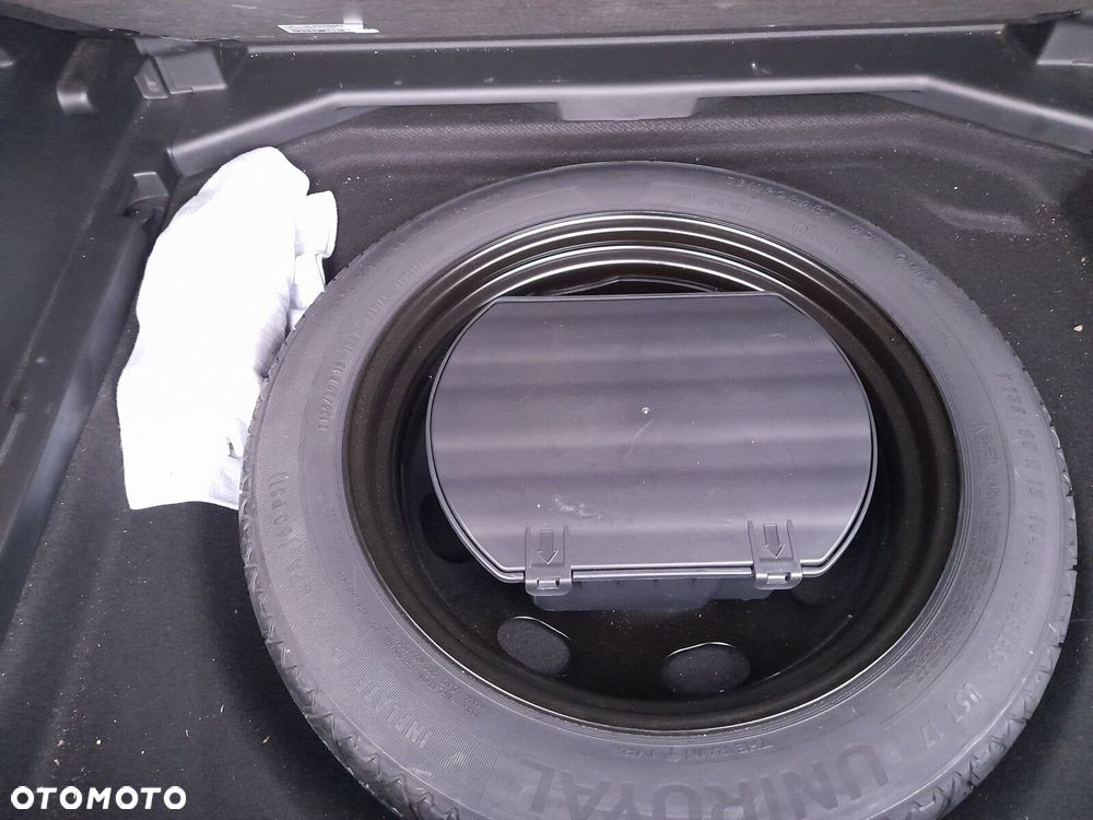 Peugeot 3008 1.2 PureTech Allure S&S EAT8 - 20