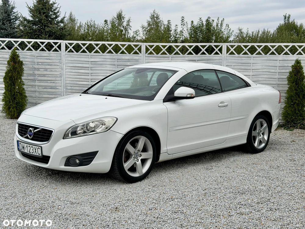 Volvo C70 2.0D Momentum - 18