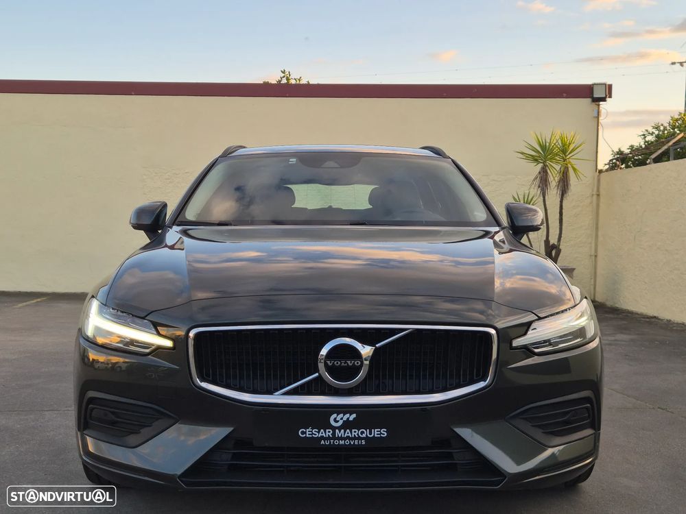Volvo V60 2.0 D3 Momentum Plus - 12
