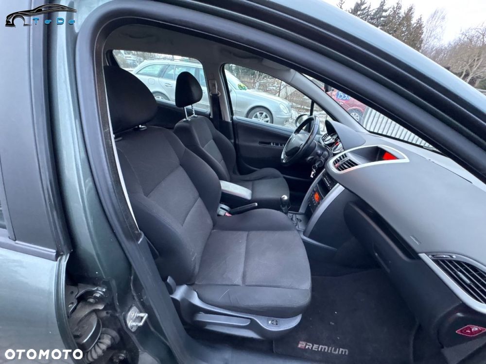 Peugeot 207 1.6 VTi Premium - 28