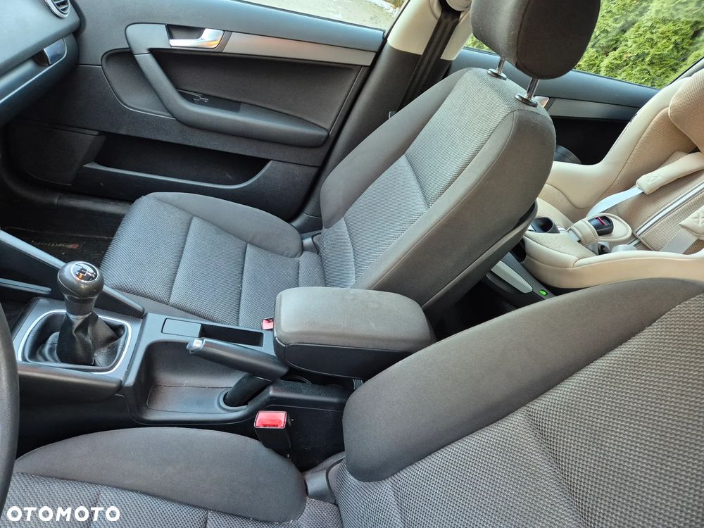 Audi A3 Sportback 1.6 Limited Edition - 13