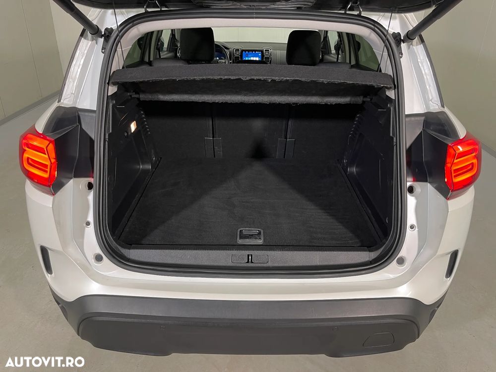 Citroën C5 Aircross 1.6 Hybrid FWD 225 EAT8 Shine - 12