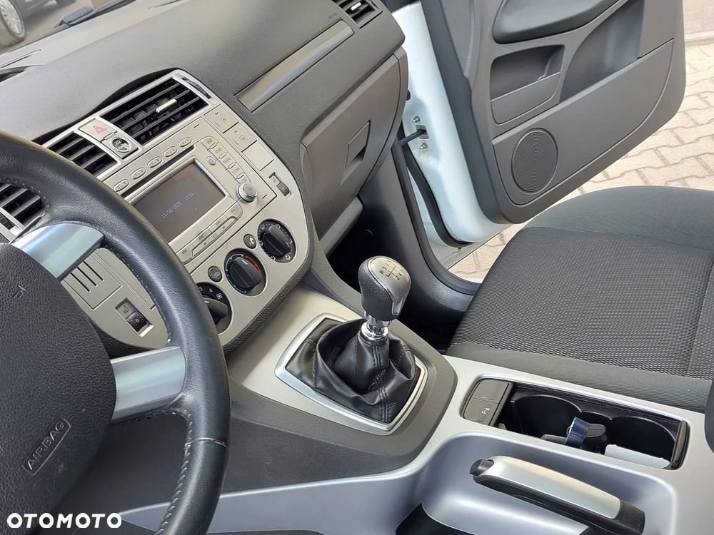 Ford Kuga 2.0 TDCi 4x4 Trend - 11