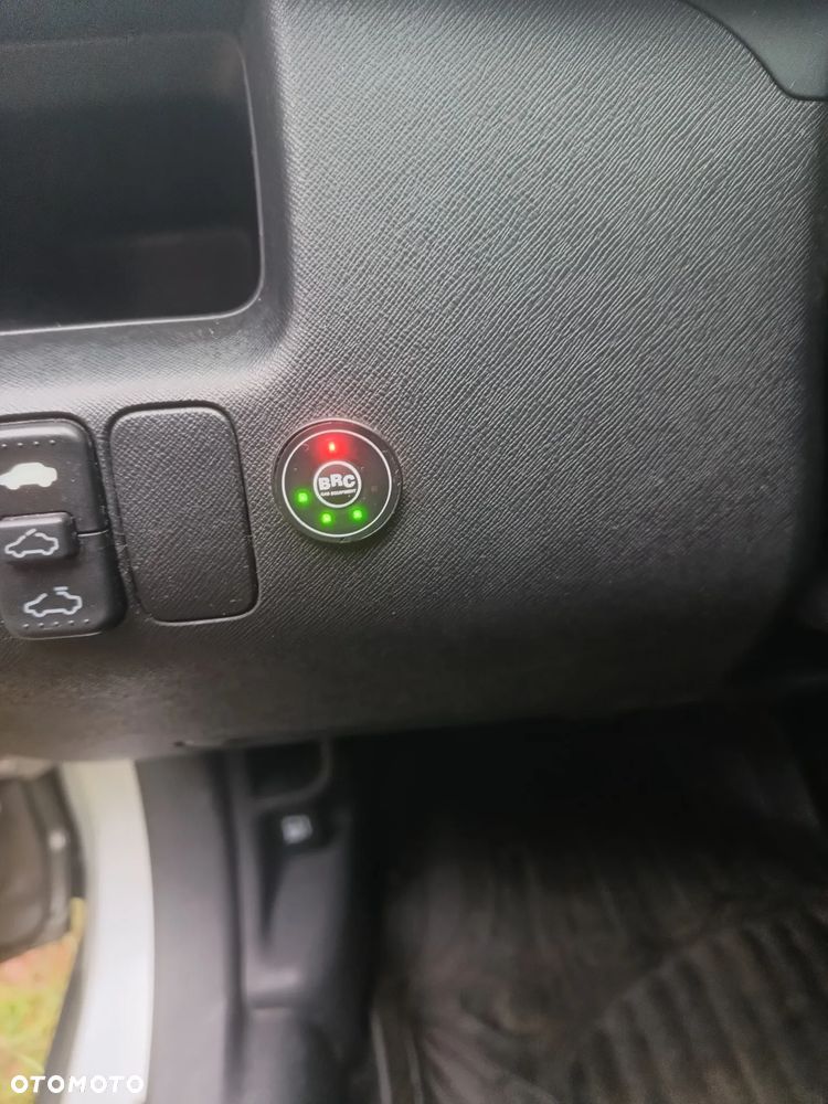 Honda CR-V 2.0i LS - 10