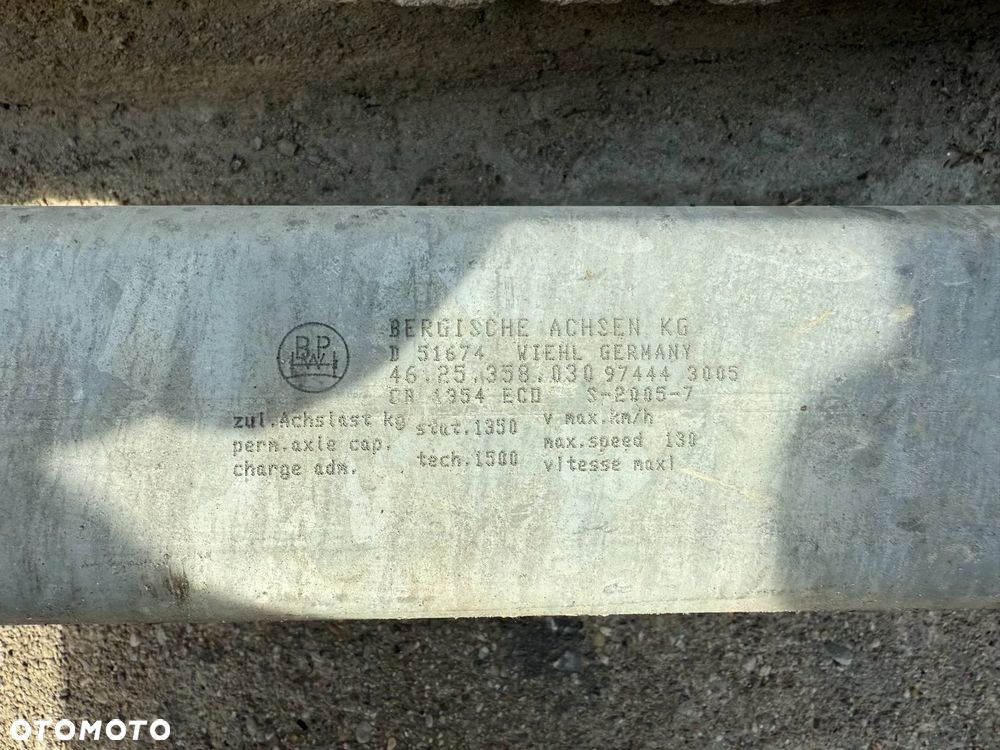 Os Oska Skrętna Do Przyczepy Kempingu BERGISCHE ACHSEN 1350 kg - 2