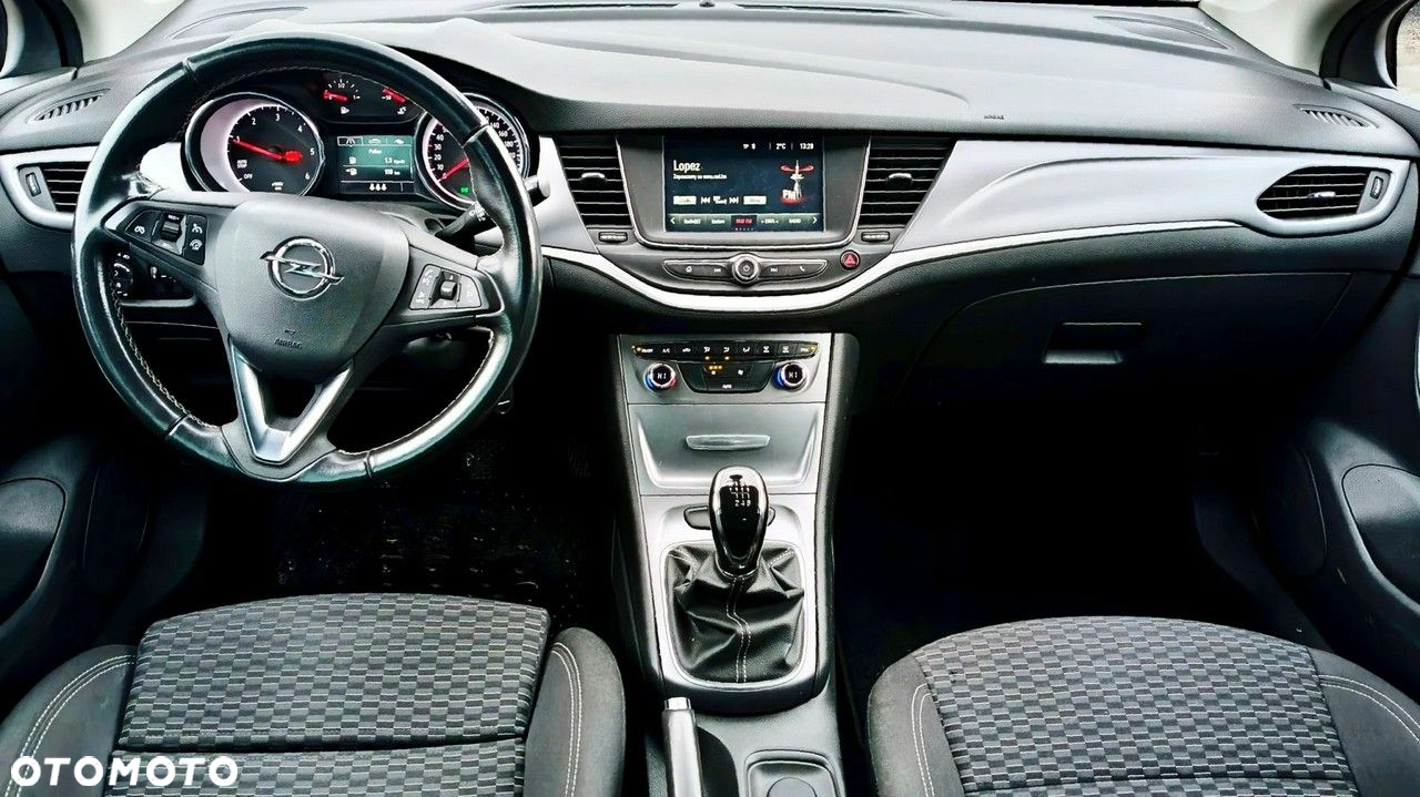 Opel Astra - 3