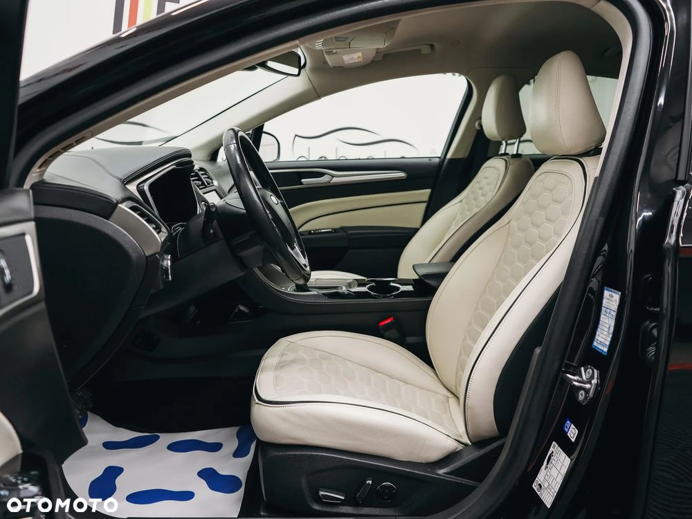 Ford Mondeo 2.0 CVT VIGNALE - 16