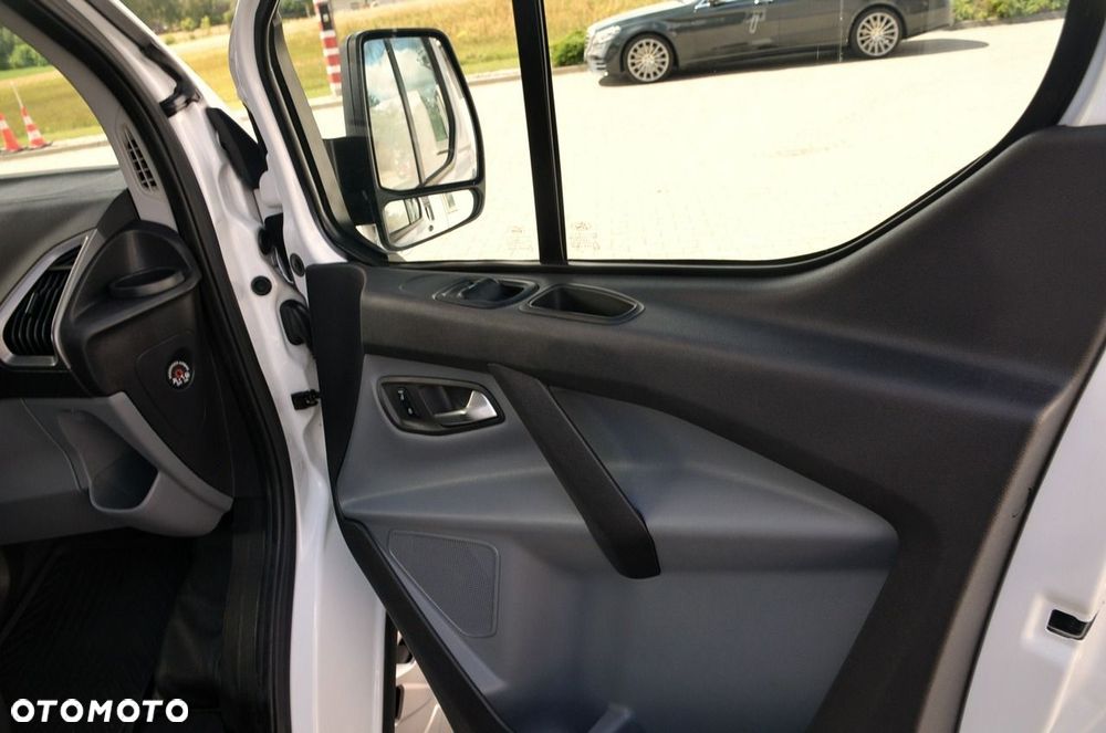Ford Transit Custom - 20
