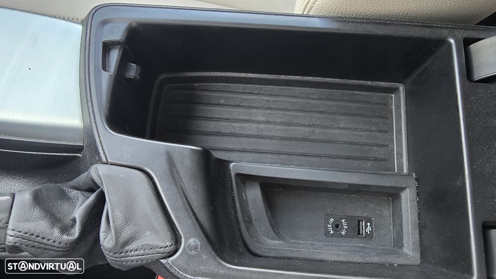 BMW 116 d Line Urban - 26