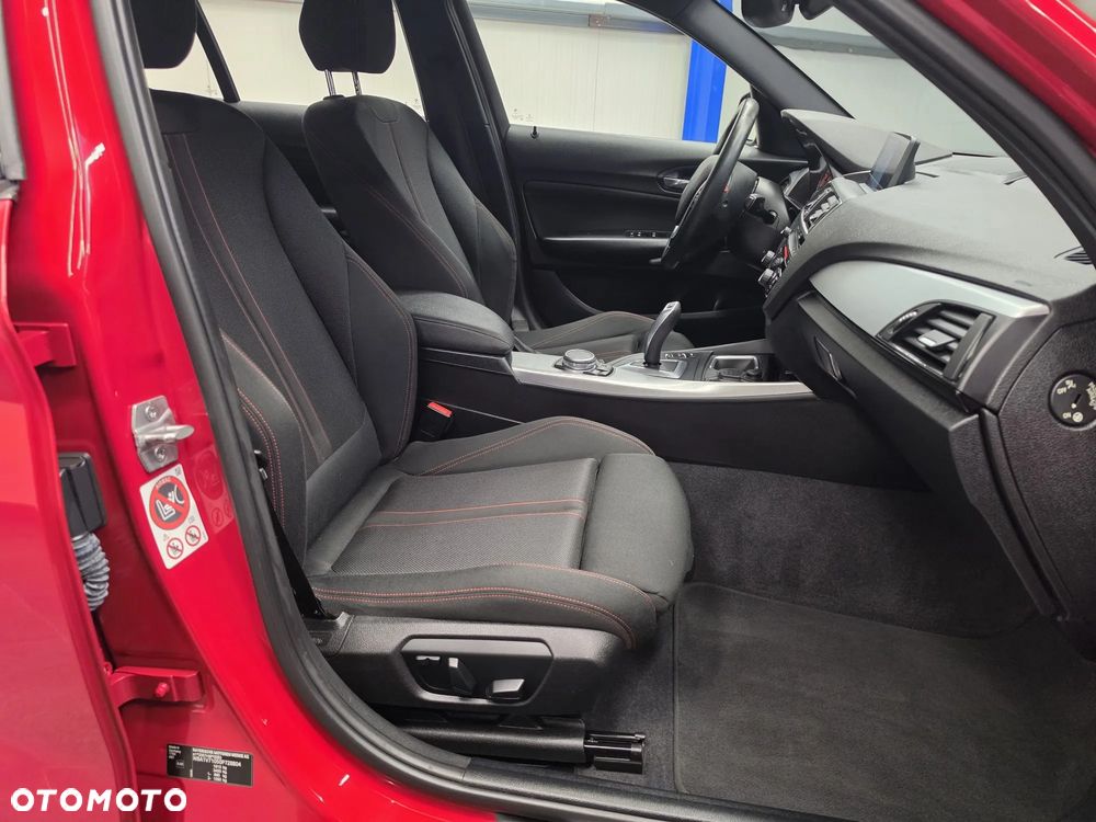 BMW Seria 1 116d Sport Line - 29