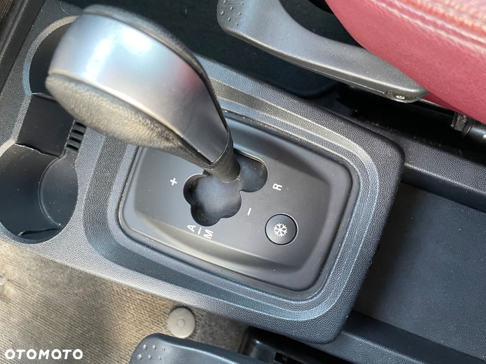 Opel Meriva 1.6 16V Cosmo Easytronic - 26