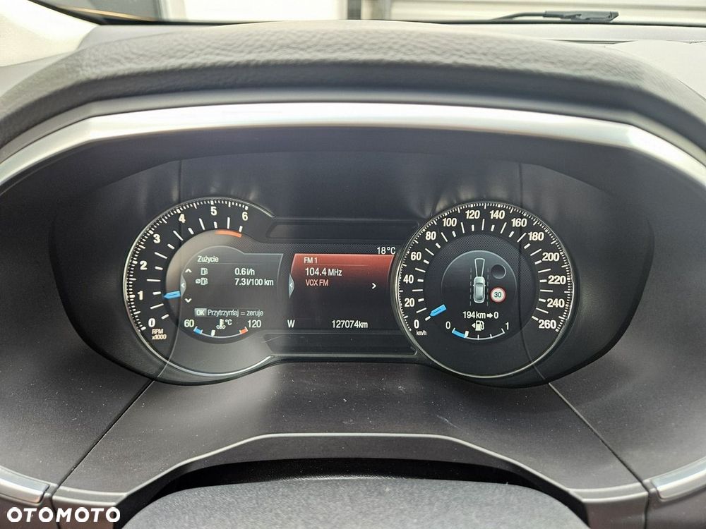 Ford Edge 2.0 TDCi 4x4 Titanium - 35