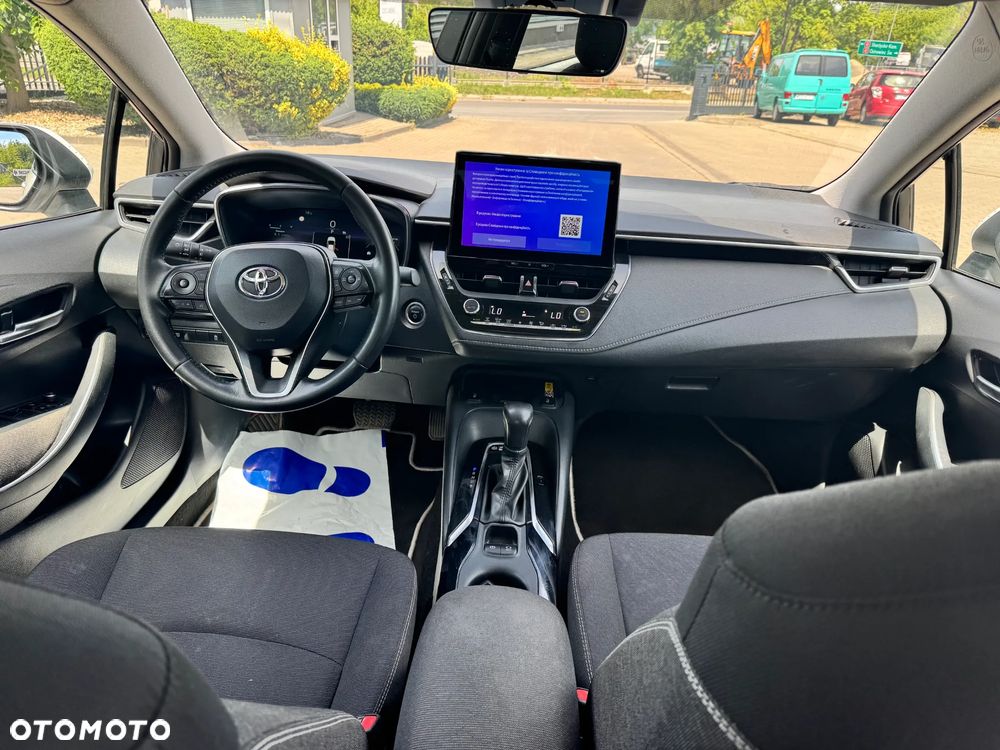 Toyota Corolla 1.8 Hybrid Comfort - 11