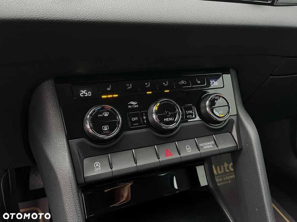 Skoda Karoq 1.5 TSI ACT 4x2 Style DSG - 32