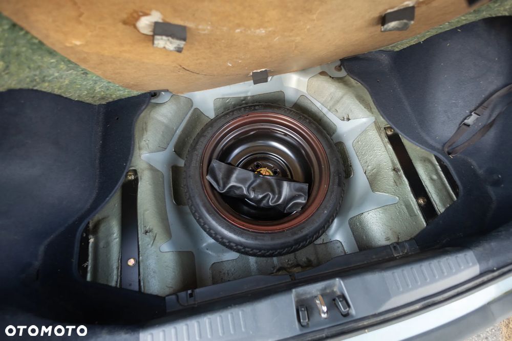 Honda Civic 1.4i LS - 31