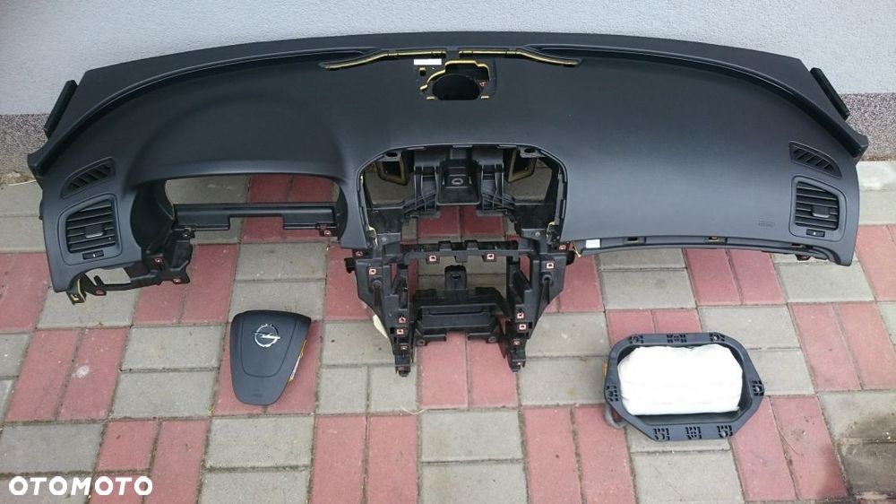 OPEL INSIGNIA przed liftem airbag konsola poduszki