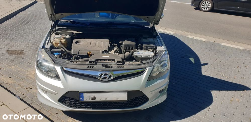 Hyundai i30 1.6 CRDi Comfort - 23
