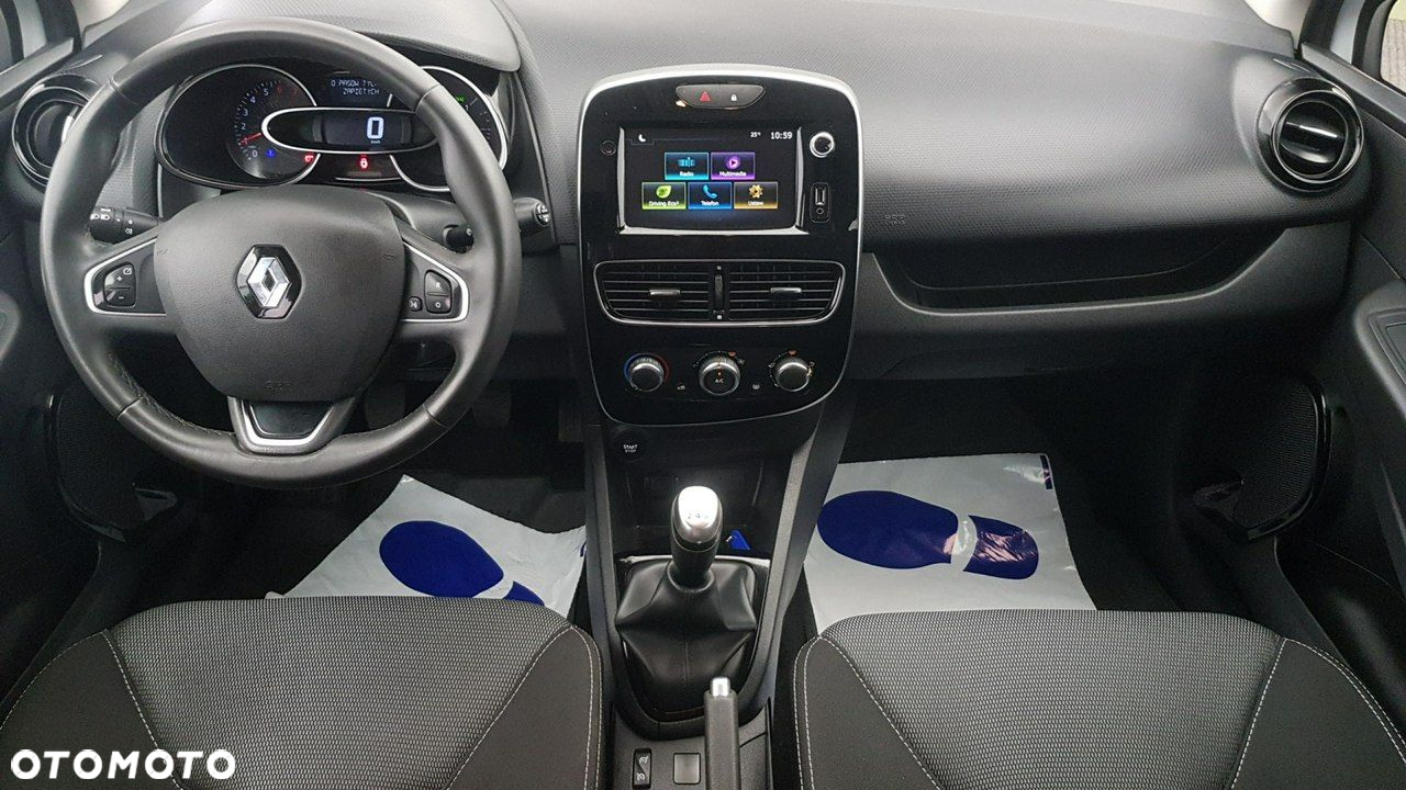 Renault Clio - 19