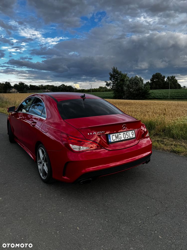 Mercedes-Benz CLA 250 7G-DCT - 3