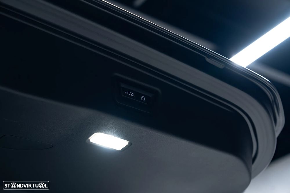 BMW M5 Touring xDrive - 15