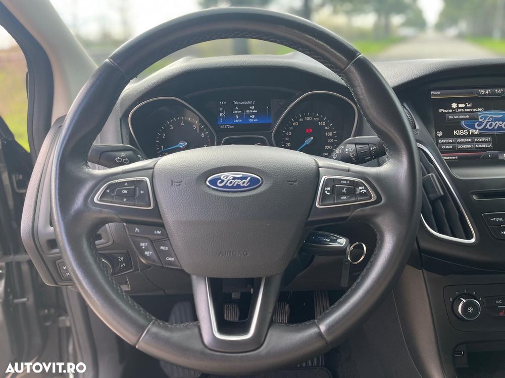 Ford Focus 1.0 EcoBoost Trend - 10