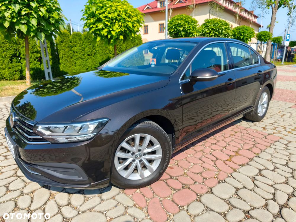 Volkswagen Passat 1.5 TSI EVO Business DSG - 1