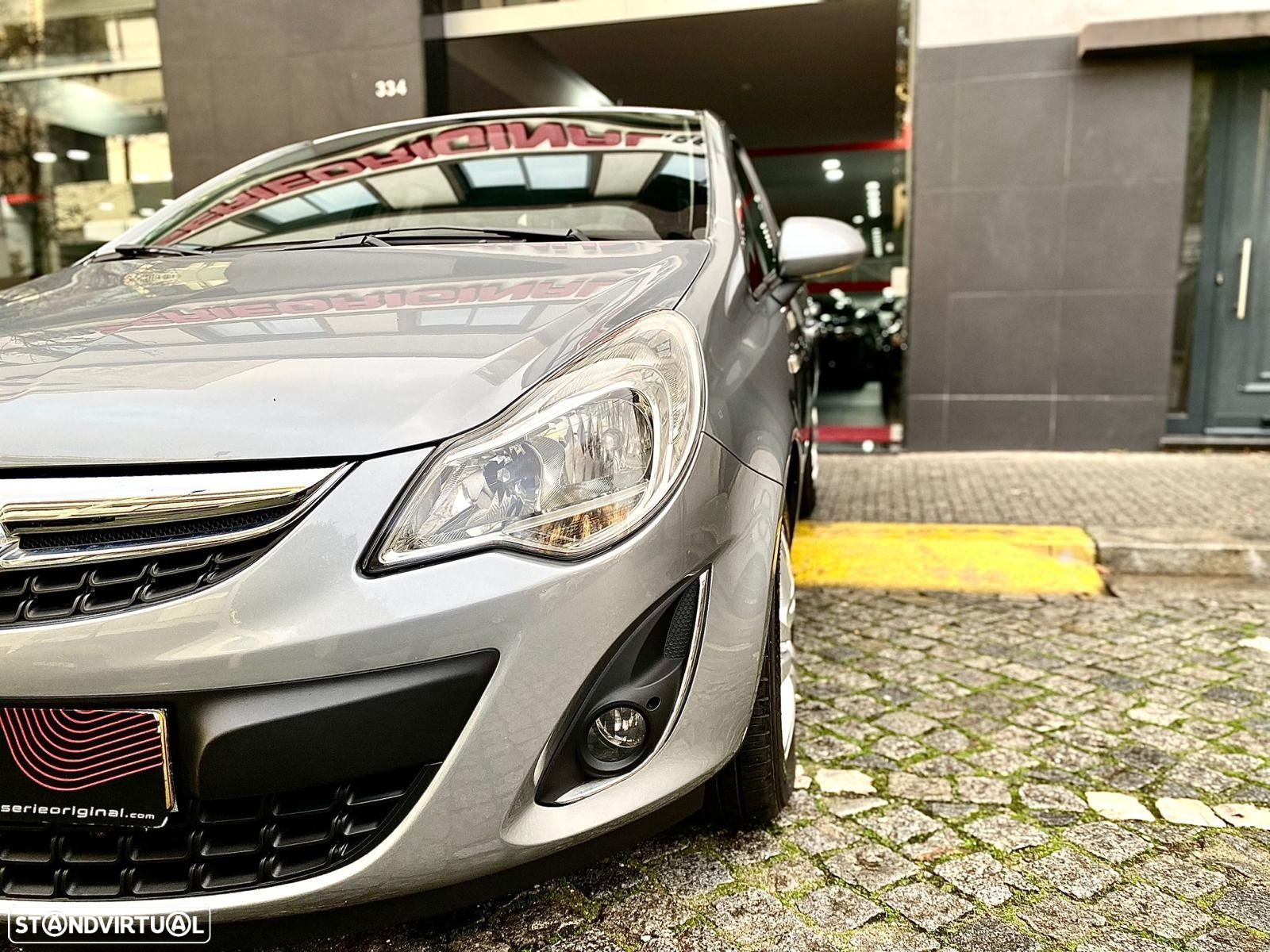 Opel Corsa 1.2 Cosmo Easytronic - 4