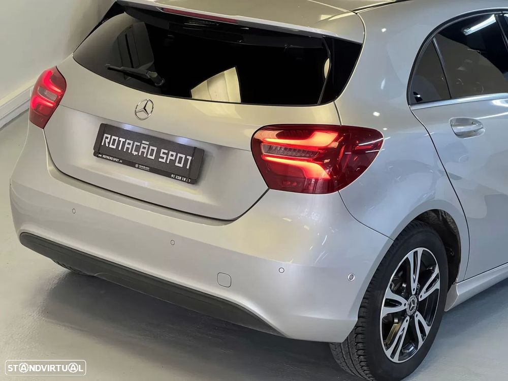 Mercedes-Benz A 180 d Style - 11