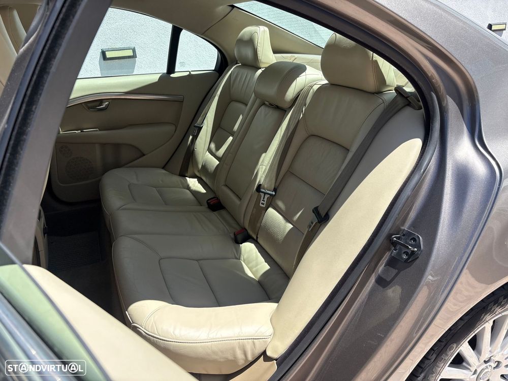 Volvo S80 2.4 D5 Nivel 3 Geartronic - 10