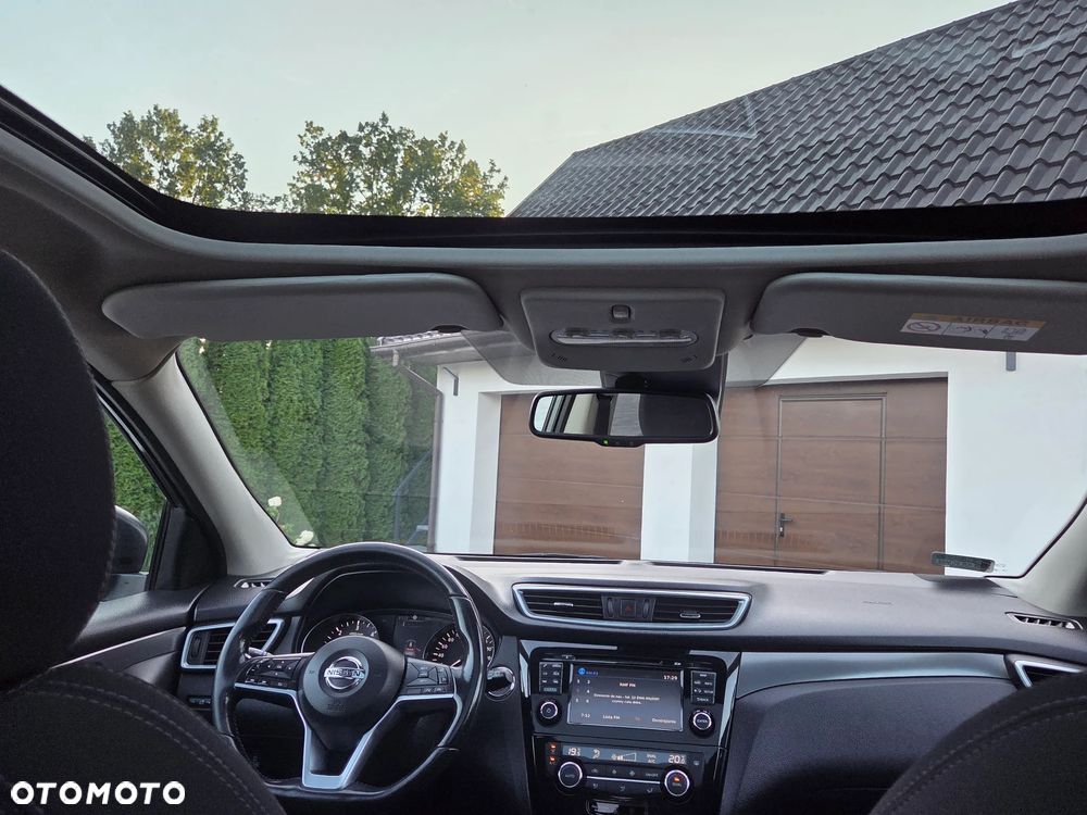 Nissan Qashqai 1.6 DCi 4x4 Tekna - 10