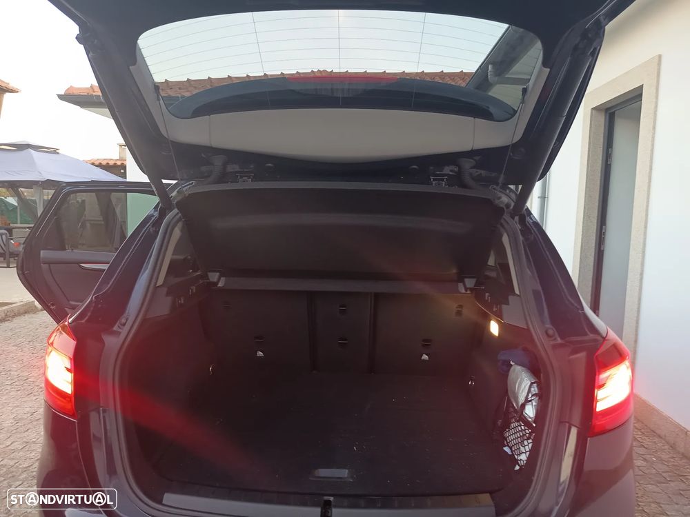 BMW 216 Active Tourer d Line Sport - 13