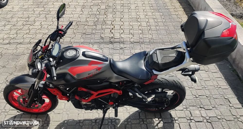 Yamaha MT-07 - 4