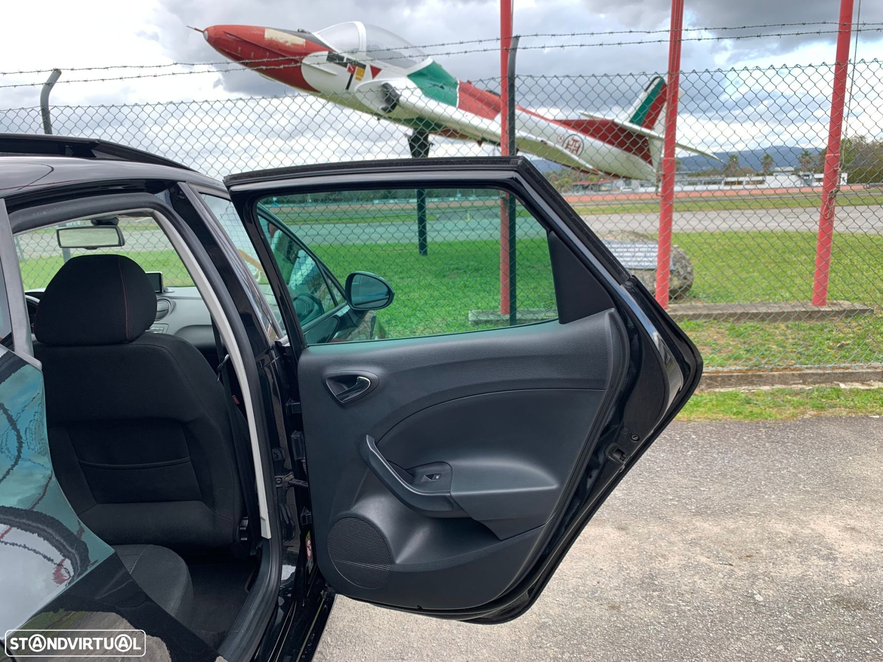 SEAT Ibiza 1.6 TDI FR - 52