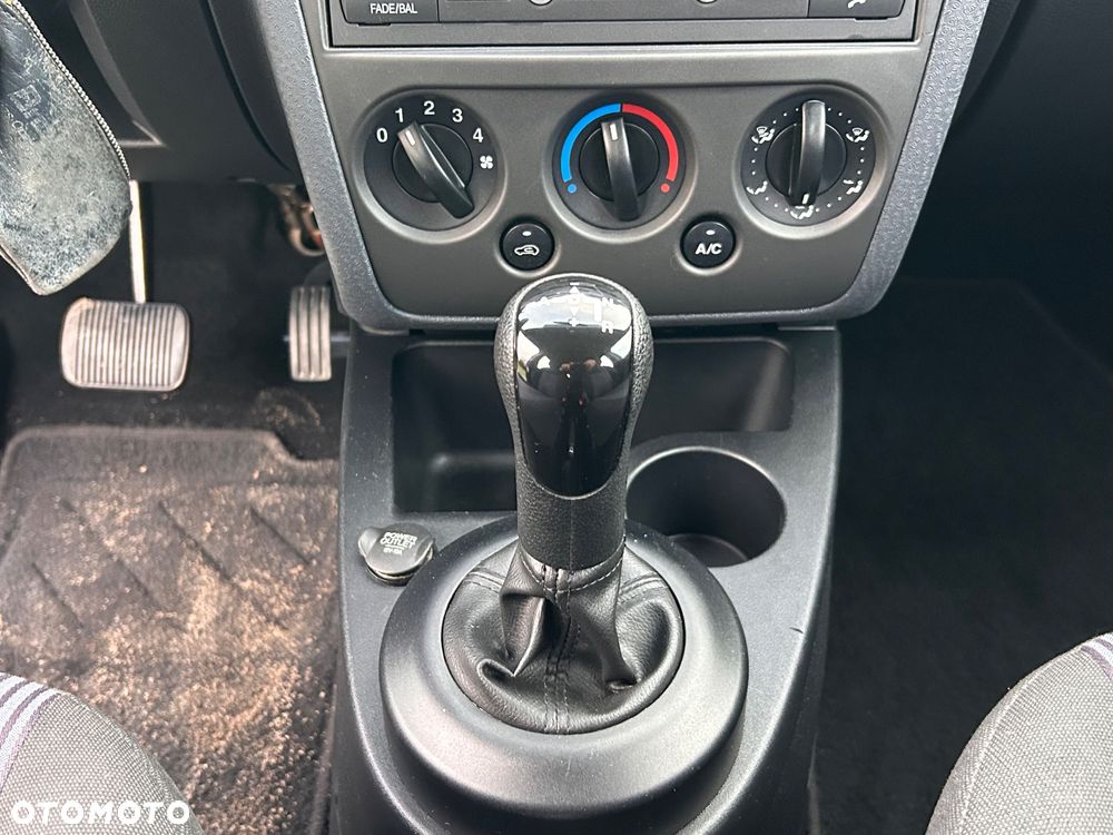 Ford Fusion 1.4 Durashift-EST Ambiente - 26