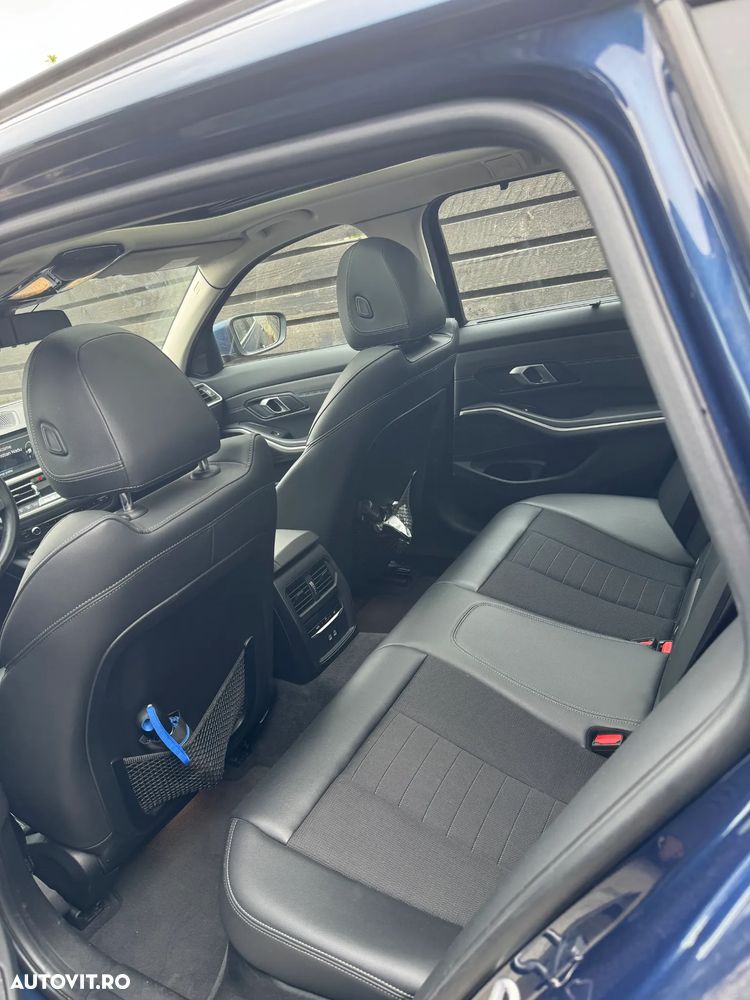 BMW Seria 3 330e Aut. Luxury Line - 13