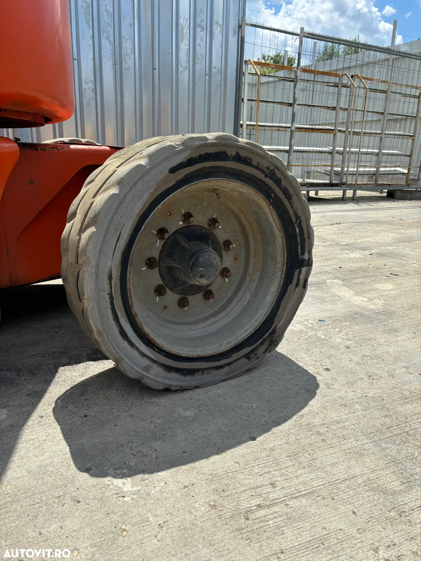JLG E450AJ - 7