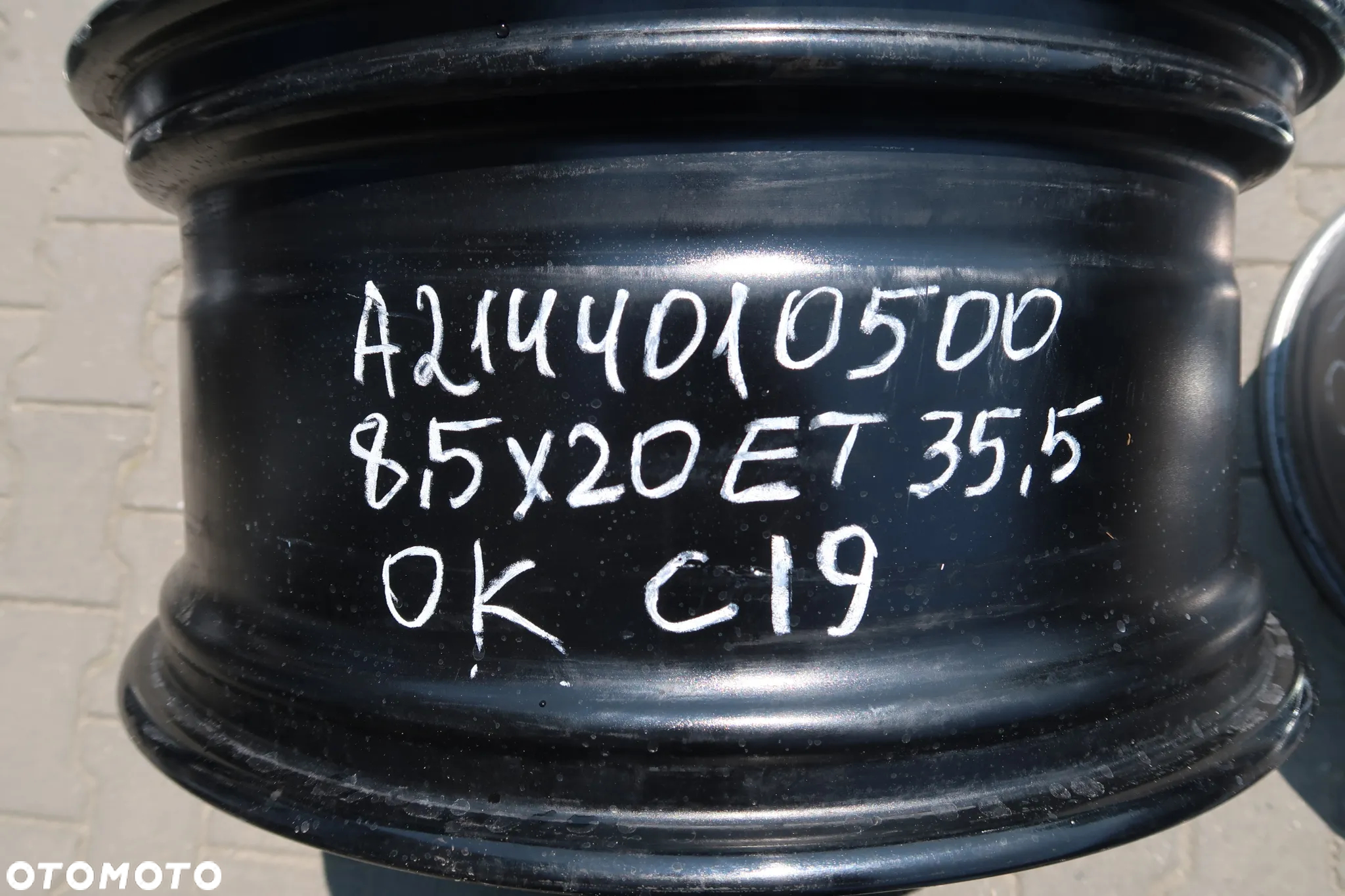 c19 Felga Mercedes E klasa Idealna A2144010500 8,5x20et35,5 - 9