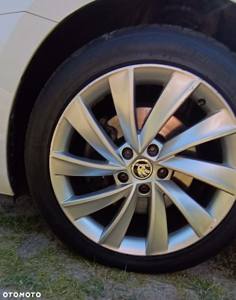 Skoda Superb 1.4 TSI ACT Ambition - 8