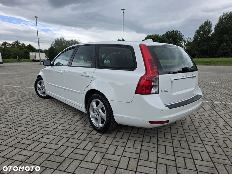 Volvo V50 DPF D2 Momentum - 4
