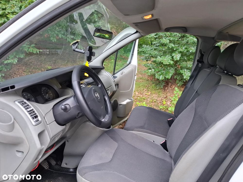 Opel Vivaro L1H1 2.7t Tecshift - 9