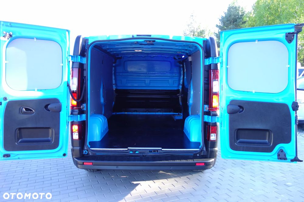 Renault Trafic Automat 2.0 Dci 150 KM Long Klima Ledy Kamera - 8