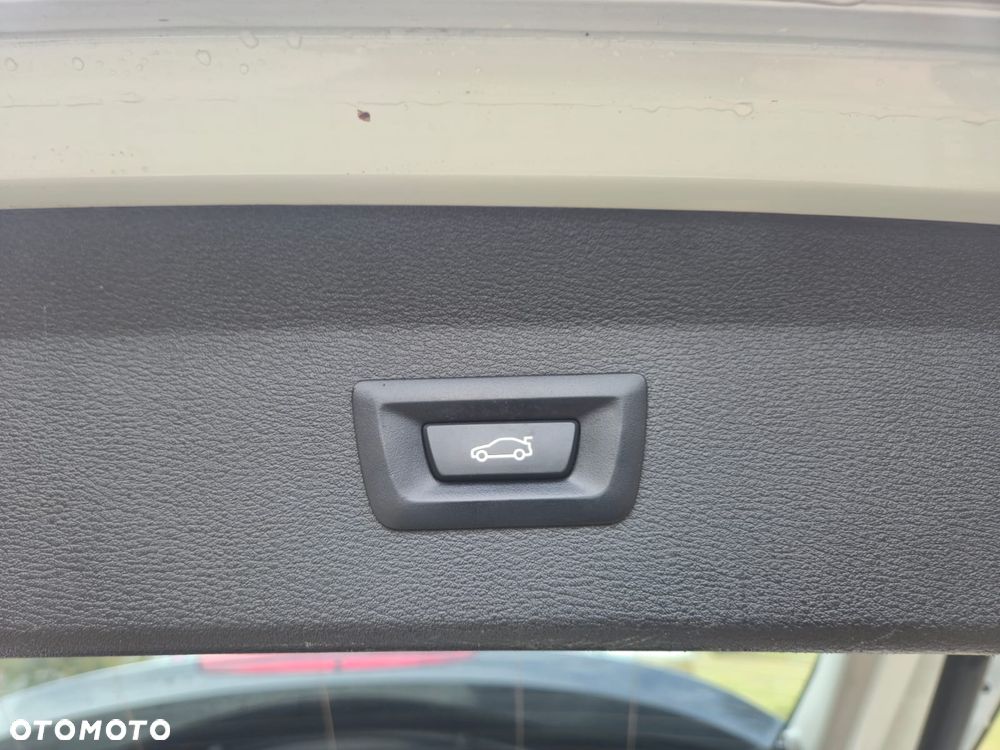 BMW X1 xDrive18d xLine - 19