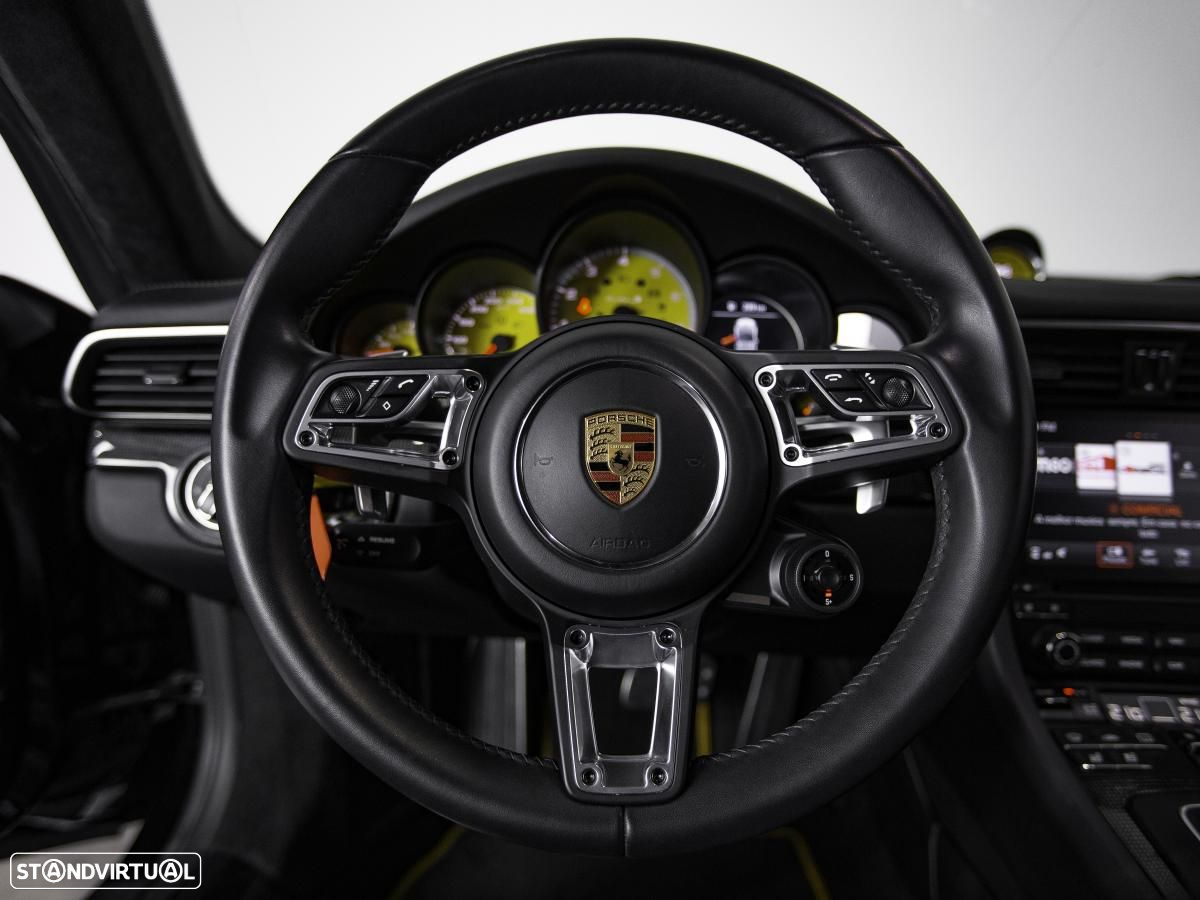 Porsche 911 (991) Turbo S PDK - 16